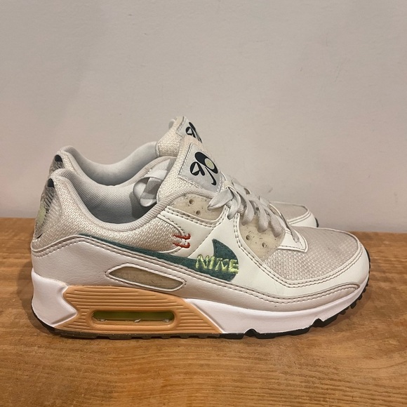 Nike air max 90 SE summit white Neptune green running sneaker shoes Euc sz7.5 - Picture 5 of 9